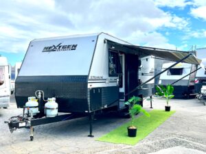 2019 Retreat Fraser 180C OFF-ROAD / HIGH-SPEC / INDEPENDENT SUSPENSION / 2 X SOLAR / FRESH & GREY WATER TANKS / D035 PIN HITCH **UNDER CONTRACT (Copy)