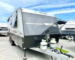 2018 Retreat Fraser 180C OFF-ROAD / HIGH-SPEC / INDEPENDENT SUSPENSION / 2 X SOLAR / FRESH & GREY WATER TANKS / D035 PIN HITCH **UNDER CONTRACT