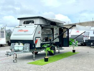 2020 Retreat Fraser 180C OFF-ROAD / HIGH-SPEC / INDEPENDENT SUSPENSION / 2 X SOLAR / FRESH & GREY WATER TANKS / D035 PIN HITCH **UNDER CONTRACT (Copy) (Copy) (Copy)